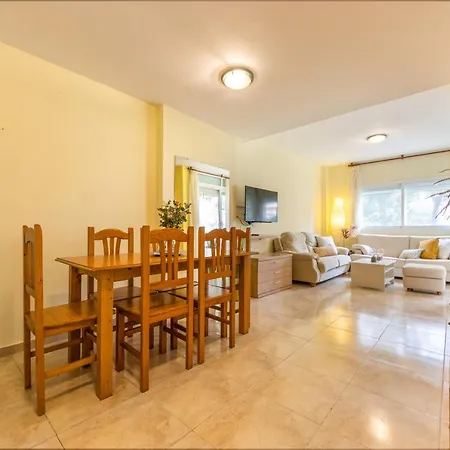 Homes & Go Golden Pineda Apartamento
