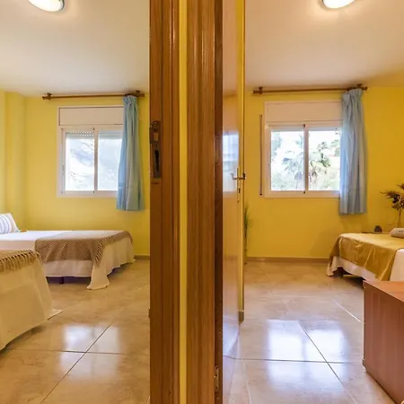 Homes & Go Golden Pineda *