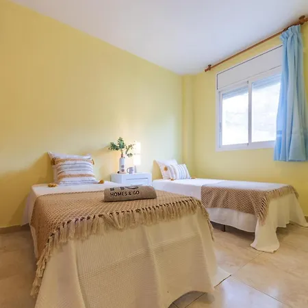 Homes & Go Golden Pineda Appartement *